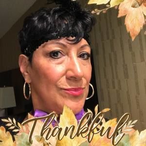 Meet your Posher, Phyllis